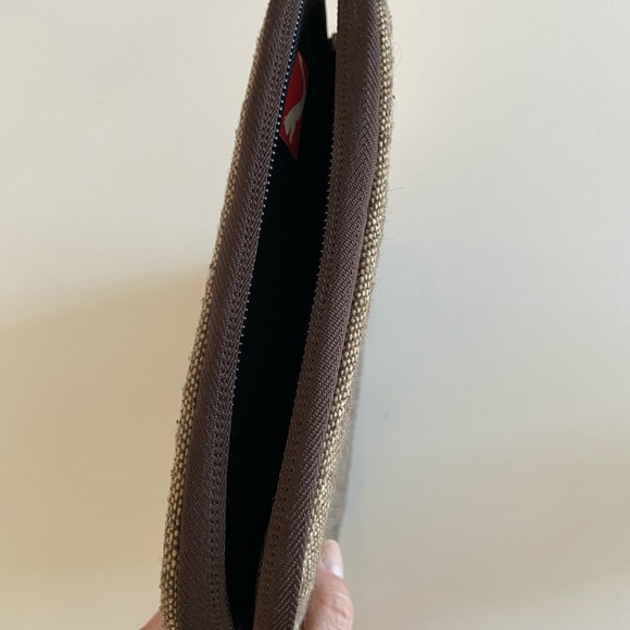 PUMA brown tablet carrier with leather detail - Picture 4 of 5